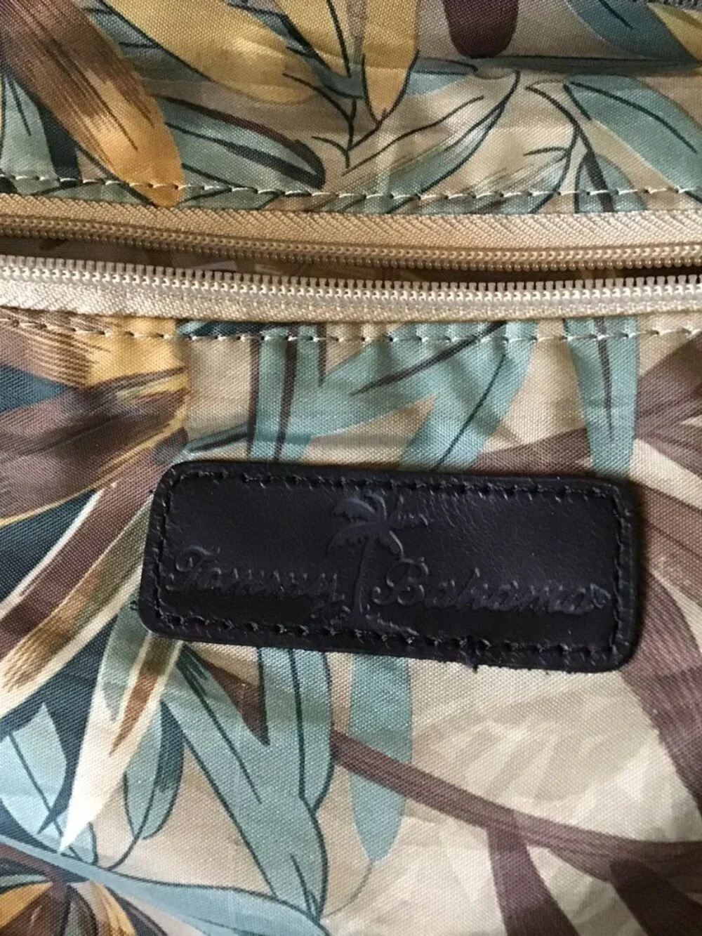 Tommy Bahama Leather Canvas Black travel bag - MINT CONDITION